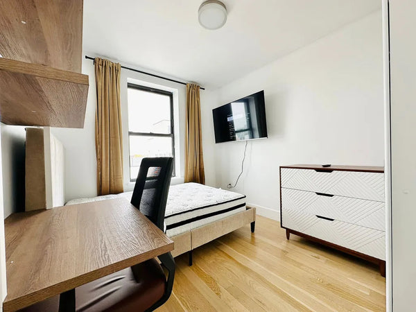 - Furnished room in a brand new luxury building in Bushwick, 7th floor (elevator New York, NY Rental unit in Brooklyn · 4 bedrooms · 1 bed · 1 shared bath Private room in rental unit vacation rental 873101518537780650