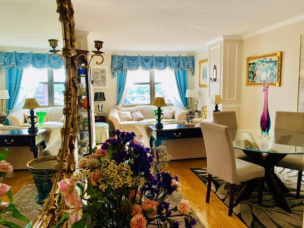 Experience the luxury of a private room in a luxury apartment on the Upper West  New York, NY Condo in New York · 1 bedroom · 1 bed · 1.5 shared baths Private room in condo vacation rental 922488751273363648