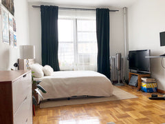 HUGE 180 sq ft bright bedroom in Prospect Heights, Room has a full bed, dresser, New York, NY Rental unit in Brooklyn · 1 bedroom · 1 bed · 2 shared baths Private room in rental unit vacation rental 49684216
