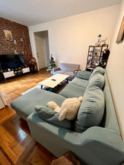 Enjoy a stylish, authentic and cozy experience at this centrally-located place i  Rental unit in Queens · ★4.90 · 1 bedroom · 1 bed · 1 shared bath Private room in rental unit vacation rental 780355358535644053