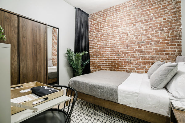 This clean, charming and glossy room is available. This room is <br />   availab  Rental unit in New York · 1 bedroom · 1 bed · 0 shared baths Private room in rental unit vacation rental 771749702297214586
