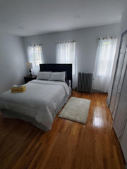   Townhouse in Brooklyn · 1 bedroom · 2 shared baths Private room in townhouse vacation rental 44377677