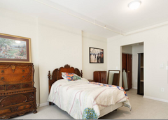 Location! Location! This apartment is located 20 minutes to Times Square!!!<br /  Rental unit in New York · 1 bedroom · 1 bed · 1 shared bath Private room in rental unit vacation rental 25807815