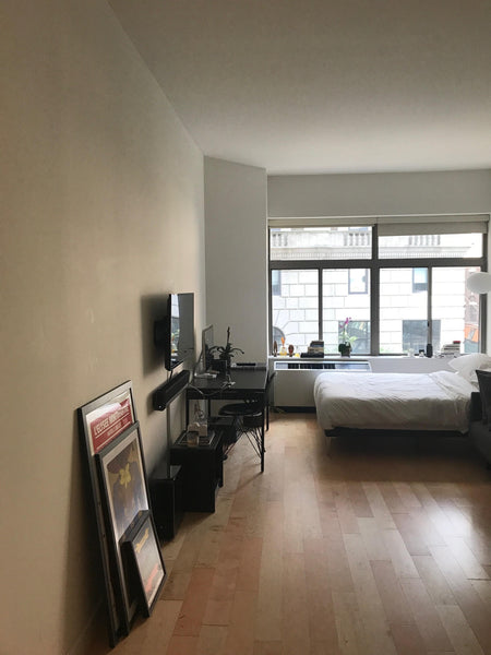 Luxury Spacious Studio. Walking distance to Tribeca, World Trace Center, and Sub New York, NY Rental unit in New York · Studio · 1 bed · 1 bath Entire rental unit vacation rental 19118803