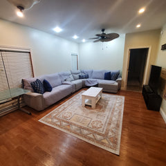 close to shopping, banks, and water scenery, The whole group will enjoy easy acc New York, NY Rental unit in Brooklyn · 3 bedrooms · 4 beds · 2 baths Entire rental unit vacation rental 876860275309566281