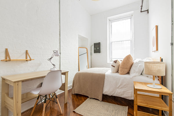 Spacious, beautiful, comfortable and spotless 5 Bedroom & 2 complete Bathrooms a  Condo in Brooklyn · ★2.33 · 1 bedroom · 1 bed · 2 shared baths Private room in condo vacation rental 600532423835281204