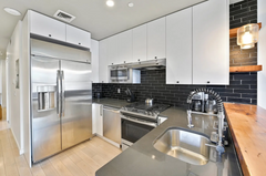 Discover the essence of Brooklyn's creative scene, with just a few step from the  Rental unit in Brooklyn · 1 bedroom · 1 bed · 2 baths Private room in rental unit vacation rental 1010826458206155334