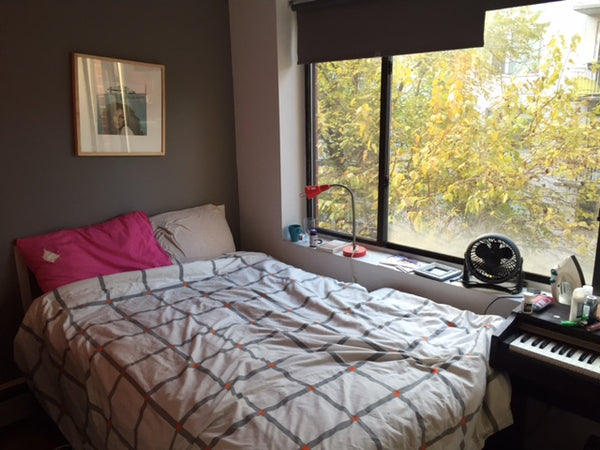This is a very cozy room in the lovely area of Hell's kitchen. The neighborhood  New York, NY Rental unit in New York · 1 bedroom · 1 bed · 1 bath Private room in rental unit vacation rental 9794825