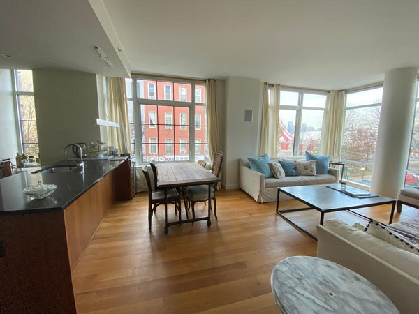 Beautiful apartment in the heart of Williamsburg, 5 minute walk from the L and G New York, NY Rental unit in Brooklyn · ★New · 2 bedrooms · 2 beds · 2 baths Entire rental unit vacation rental 1049940767703198807
