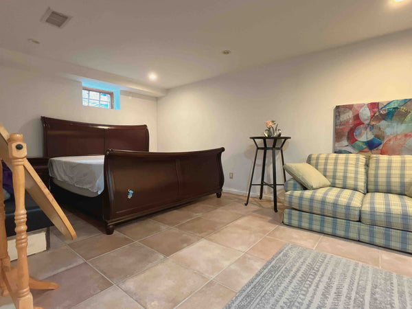 Relax in this tranquil oasis. United States Home in Queens · 1 bedroom · 1 bed · 1 bath Private room in home vacation rental 973898663013160404