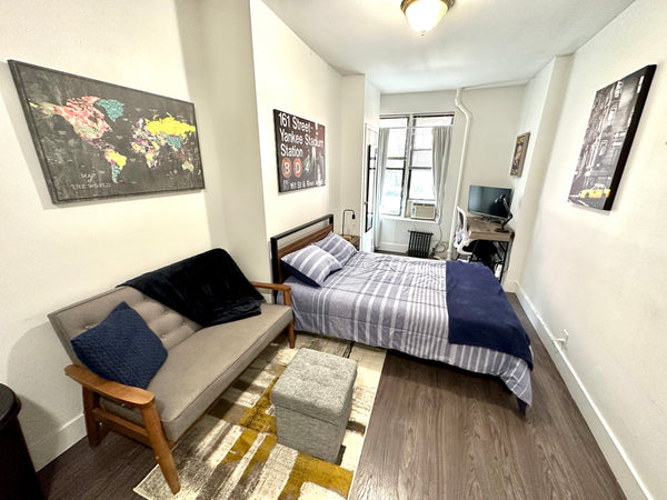 This lovely studio is perfect for your extended stay in NYC and was just redecor New York, NY Rental unit in New York · ★4.33 · Studio · 1 bed · 1 bath Entire rental unit vacation rental 50087383