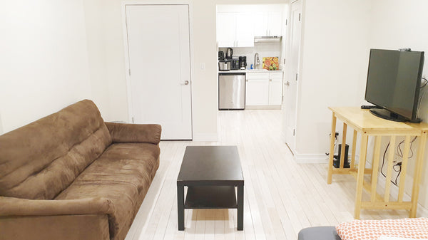 Located at Korea town. Near Macy’s, Empire State, time square. 3 mins walk to su  Rental unit in New York · 1 bedroom · 1 bed · 1 bath Entire rental unit vacation rental 42670184