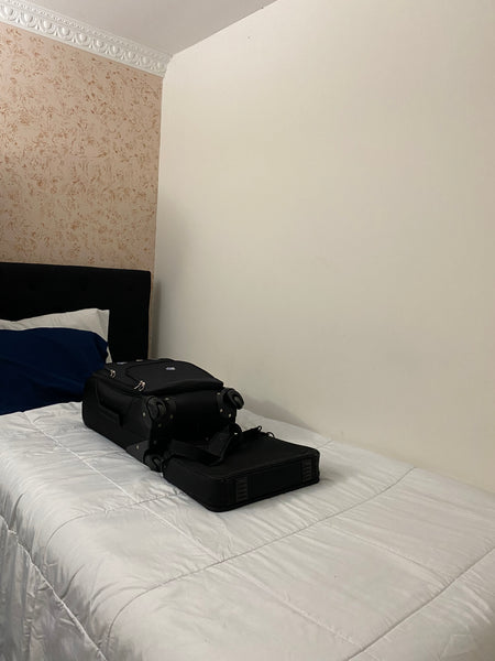 Take it easy at this unique and tranquil getaway.  Home in Queens · 1 bedroom · 1 bed · 1 shared bath Shared room in home vacation rental 658768987162660522