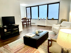 Cozy 2 Bedroom Apartment with view to Empire State Building Enjoy easy access to  Rental unit in New York · ★5.0 · 2 bedrooms · 2 beds · 1 bath Entire rental unit vacation rental 792299596251716571