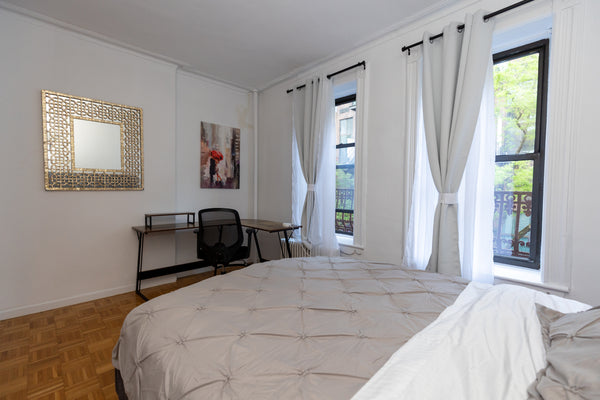 This stylish place to stay is perfect for group trips. New York, NY Rental unit in New York · 2 bedrooms · 2 beds · 1 bath Entire rental unit vacation rental 647125962319558621