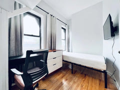 - Furnished room in a recently renovated apartment, 4th floor, lots of light, 12 New York, NY Serviced apartment in Brooklyn · 4 bedrooms · 1 bed · 1 shared bath Private room in serviced apartment vacation rental 52896103