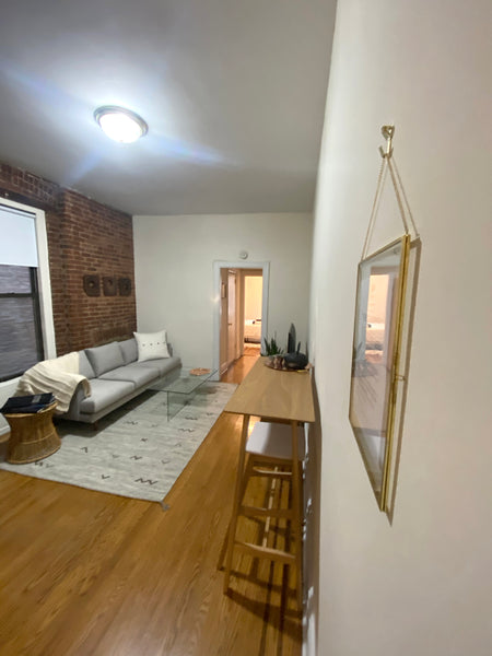 Beautiful 2Br apartment only steps from Union Sq, Whole Foods, Trader Joe's, Cro  Rental unit in New York · ★4.50 · 2 bedrooms · 2 beds · 1 bath Entire rental unit vacation rental 46999617
