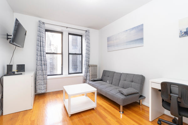 This modern 1 bedroom, 1 bathroom comfortably sleeps up to 3 guests. Located on  New York, NY Rental unit in New York · ★5.0 · 1 bedroom · 2 beds · 1 bath Entire rental unit vacation rental 606544996803495153