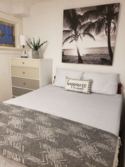 Enjoy a comfortable experience at this centrally-located place. In New York city New York, NY Home in Queens · ★4.43 · 1 bedroom · 1 bed · 1 shared bath Private room in home vacation rental 50657826