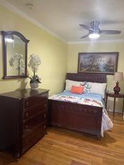 Well we have deli which if the corner store that’s on the main of Metrick Blvd.. New York, NY Home in Queens · Studio · 1 bed · 1 bath Private room in home vacation rental 22727785
