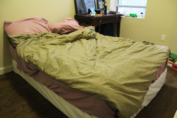 APARTMENT IS NEWLY REFURBISHED.<br /><br />Room includes:<br />full-sized bed<br New York, NY Rental unit in Brooklyn · ★4.67 · 1 bedroom · 1 bed · 1.5 baths Private room in rental unit vacation rental 6812270