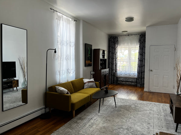 Kick back and relax in this calm, stylish space.Don’t have to worry about anythi  Rental unit in Queens · ★5.0 · 2 bedrooms · 3 beds · 1 bath Entire rental unit vacation rental 671719926157001801