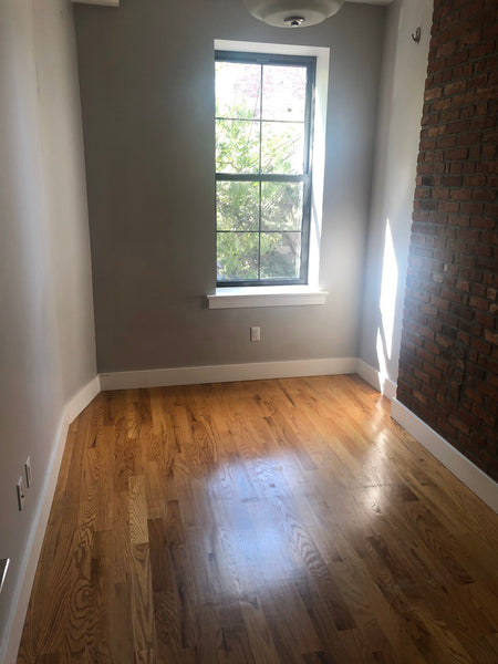 New York, United States Condo in Ridgewood  · 1 bedroom · 1 shared bath Private room in condo vacation rental 39633723