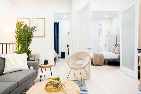 This beautiful location is safe, charming, and conveniently located in the lower New York, NY Rental unit in New York · 3 bedrooms · 3 beds · 1.5 baths Entire rental unit vacation rental 792802573020872088