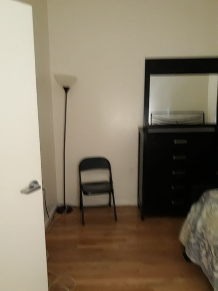 Warm, comfortable1st floor bedroom (full sized bed) within a two bedroom apartme  Rental unit in New York · 1 bedroom · 1 bed · 1 shared bath Private room in rental unit vacation rental 41770189
