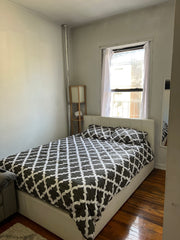 Stay in this cozy Harlem studio for your trip to NYC. This is an elevator buildi New York, NY Rental unit in New York · ★4.67 · Studio · 1 bed · 1 bath Entire rental unit vacation rental 30477526