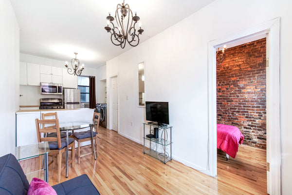 Discover the heart of Harlem, in one of the most authentic and up-and-coming nei Zebulon, NC Rental unit in New York · ★4.67 · 2 bedrooms · 2 beds · 1 bath Entire rental unit vacation rental 28972637