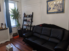 Cozy modern studio apt with plenty of sunlight in front of scenic sunset park wh New York, NY Townhouse in Brooklyn · ★4.69 · 1 bedroom · 1 bed · 1 shared bath Private room in townhouse vacation rental 37368265