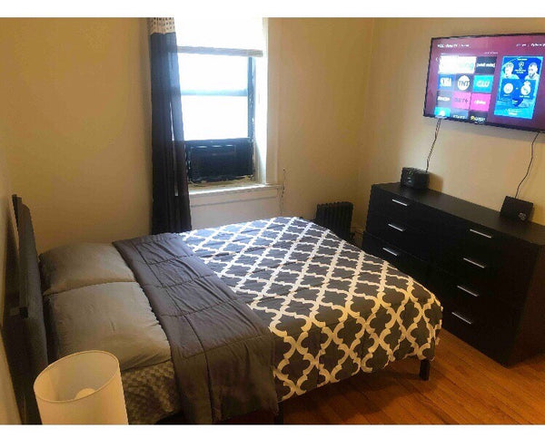 This is an Entire 1 bedroom apartment in Harlem. Enjoy easy access to everything  Rental unit in New York · 1 bedroom · 1 bed · 1 bath Entire rental unit vacation rental 945007284377459483