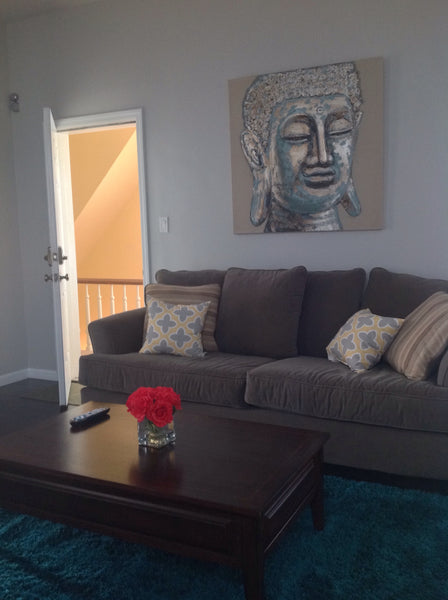 Beautiful 3 bedroom apartment with exposed brick in a quiet two family home. Sle New York, United States Rental unit in Brooklyn · ★4.89 · 3 bedrooms · 3 beds · 1 bath Entire rental unit vacation rental 7806322