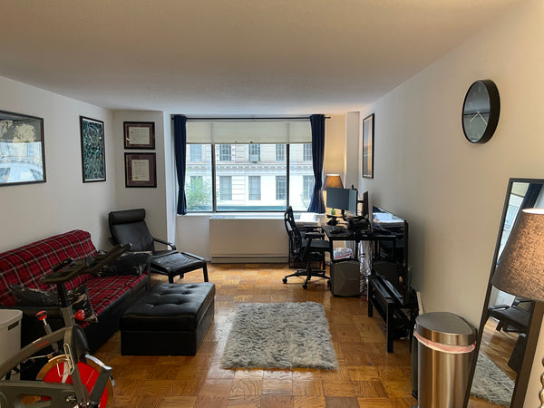 Furnished 1BR with private bath and fully equipped kitchen in Columbus Circle. 3 New York, NY Rental unit in New York · ★4.91 · 1 bedroom · 1 bed · 1 bath Entire rental unit vacation rental 48121560