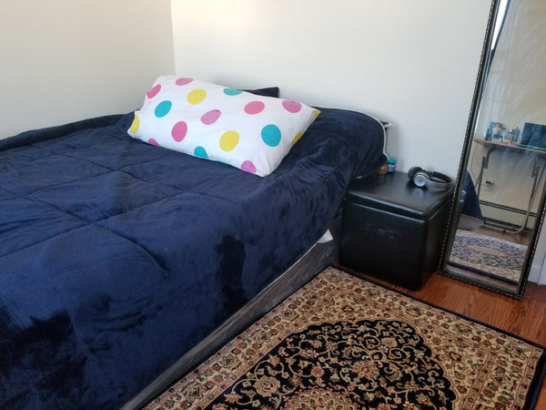 Apartment is clean and peaceful.It is two bedroom apartment.30 mins to Manhattan  Rental unit in Queens · 1 bedroom · 1 bed · 1 shared bath Private room in rental unit vacation rental 30393427