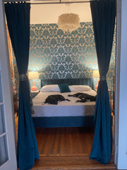 This beautiful private house in brownstone Brooklyn has been the location for mo New York, NY Townhouse in Brooklyn · 3 bedrooms · 3 beds · 1 shared bath Shared room in townhouse vacation rental 818917125775091767