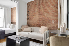 Show up and start living from day one in Downtown with this roomy one-bedroom Bl New York, NY Rental unit in New York · 1 bedroom · 1 bed · 1 bath Entire rental unit vacation rental 578769192318564193