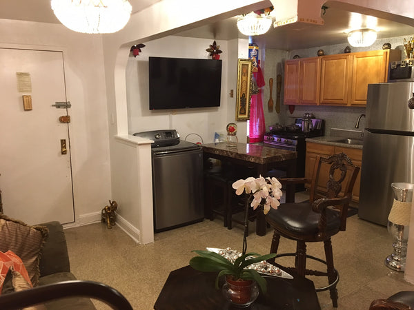 New York, United States Rental unit in The Bronx · 1 bedroom · 1 bed · 1 bath Private room in rental unit vacation rental 35217588