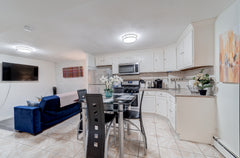 Welcome to Cozy 2BD Getaway with convenient parking. Located in the beautiful ne  Rental unit in Brooklyn · ★4.73 · 2 bedrooms · 3 beds · 1 bath Entire rental unit vacation rental 617478786022109124