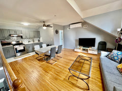 Reconnect with the Great Indoors, friends, and family at this 3-bedroom, 3-bath  New York, United States Condo in Staten Island · ★4.82 · 3 bedrooms · 4 beds · 3 baths Entire condo vacation rental 45897458