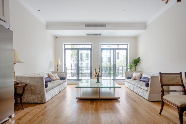Luxurious 4-Story Townhouse fully renovated in June 2023. <br /><br />Prime Loca New York, NY Home in New York · 7 bedrooms · 7 beds · 7.5 baths Entire home vacation rental 977455957209695568