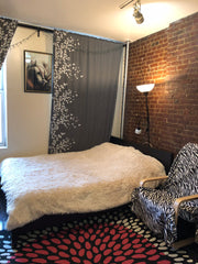 This beautiful apt is located 10 min to Central Park. 7 min to Q train and 5 min New York, NY Rental unit in New York · 1 bedroom · 2 beds · 1 bath Entire rental unit vacation rental 36605700