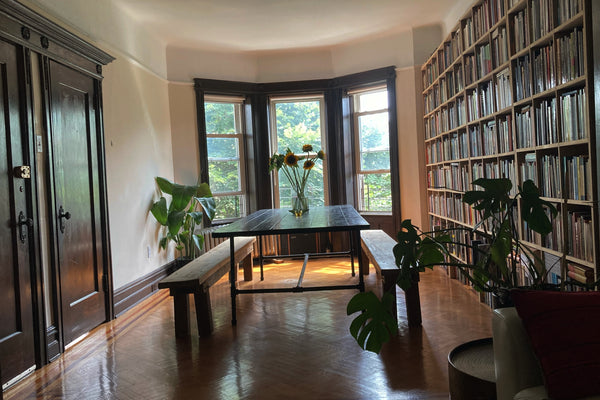 Room with private entrance in spacious Brooklyn apt. Located on the top floor of  Rental unit in Brooklyn · ★5.0 · 1 bedroom · 1 bed · 1 shared bath Private room in rental unit vacation rental 679702021882633653
