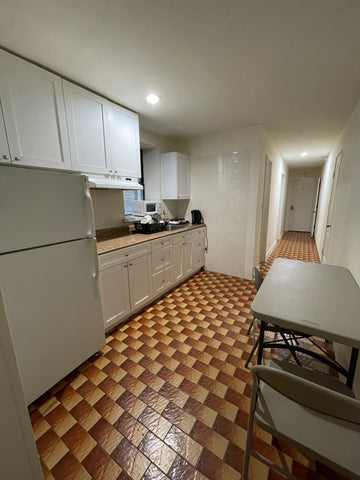 5 Bedrooms and 2 Bathrooms. Perfect for group of people or friends. Small kitche  Rental unit in New York · ★4.07 · 5 bedrooms · 5 beds · 2 baths Entire rental unit vacation rental 640642120843598207