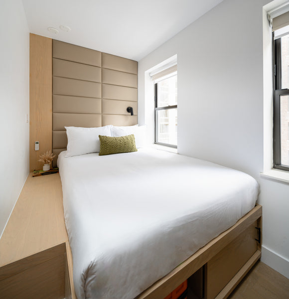 Find comfort in our Full Size Room, perfect for solo travelers or couples.  Our  New York, NY Hotel in New York · ★4.83 · 1 bedroom · 1 bed · 1 bath Room in hotel vacation rental 954307423551946038