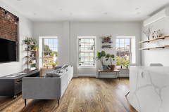 Enjoy this spacious, renovated condo with a top-notch kitchen (convection oven + New York, NY Condo in Brooklyn · ★4.98 · 2 bedrooms · 2 beds · 2 baths Entire condo vacation rental 53625595