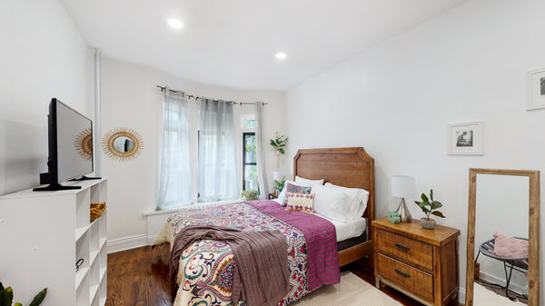 Welcome to our spacious 4BR apartment in the heart of Bedstuy, Brooklyn! With a  New York, NY Rental unit in Brooklyn · 4 bedrooms · 4 beds · 1 bath Entire rental unit vacation rental 899955635638086571