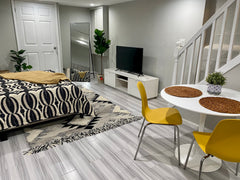 Beautiful brand new floor, with private entry and access to a shared outdoor are New York, NY Rental unit in Queens · ★4.96 · 1 bedroom · 1 bed · 1 bath Entire rental unit vacation rental 51674323