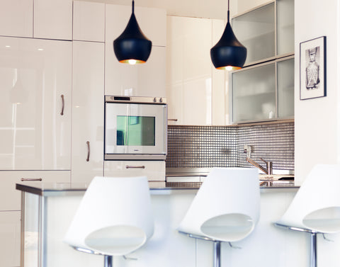 A beautifully renovated 1,000 sq ft pre-war loft in prime Flatiron location. A c Los Angeles, CA Loft in New York · 1 bedroom · 1 bed · 1 bath Entire loft vacation rental 10609963